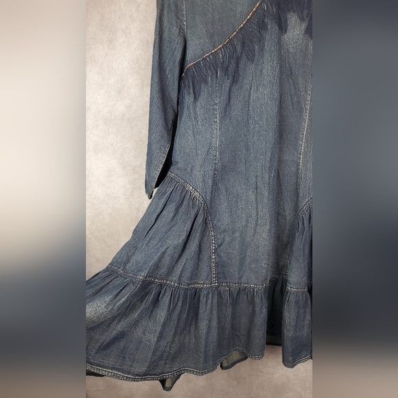 Elegant Blue Midi Dress - Picture 7 of 12